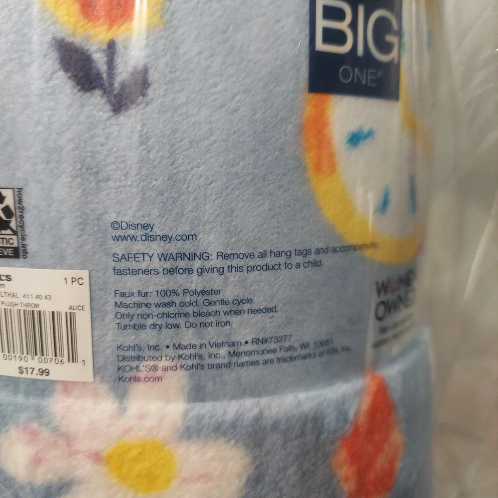 Disney Alice in Wonderland The Big One‎ Plush Throw Blanket Blue Oversized 5x6ft
